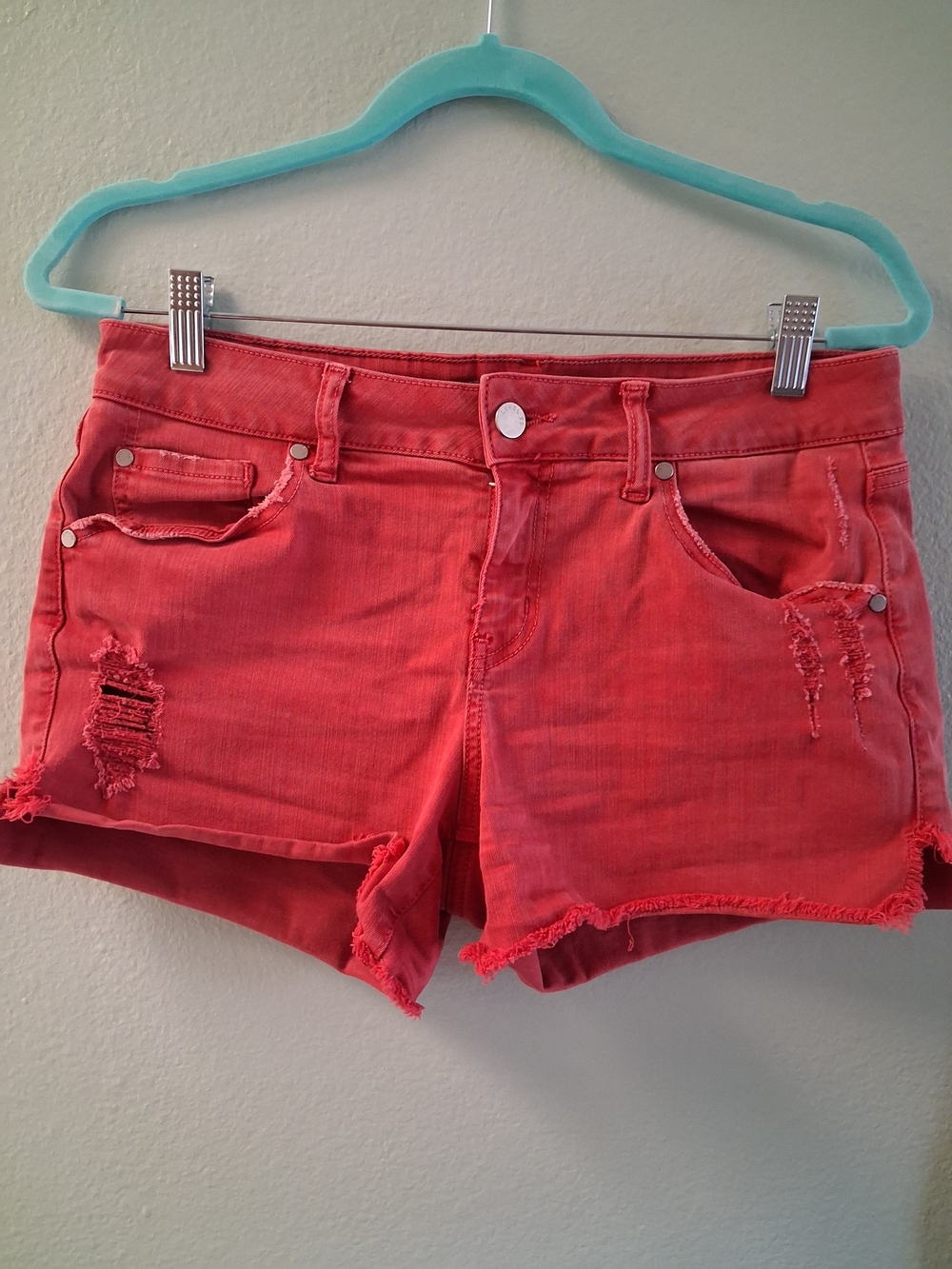 Level 99 Coral Red Distressed Women’s Jean Shorts